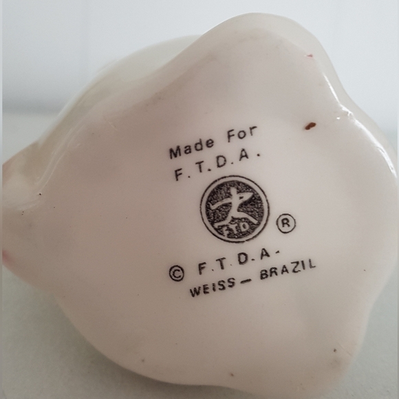 1980s Weiss for FTD Porcelain Spring Bunny Vase - Picture 7 of 8